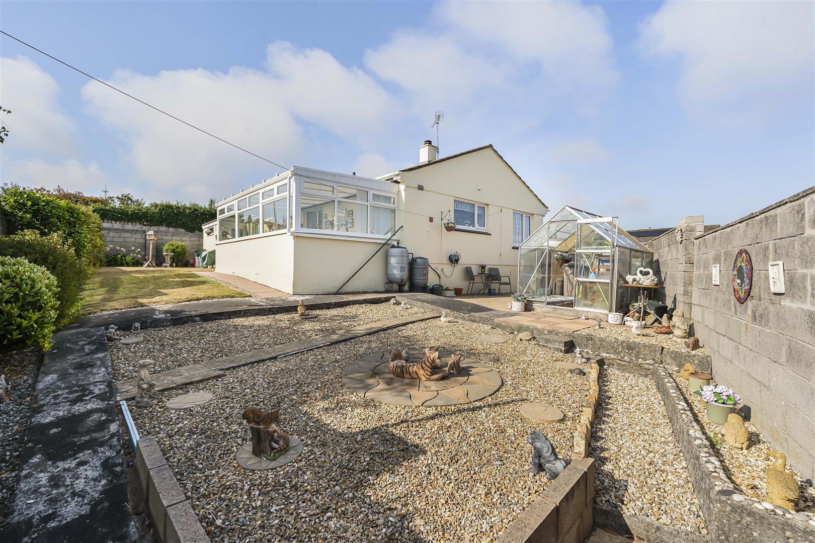 Trerice Drive, Newquay photo - 3